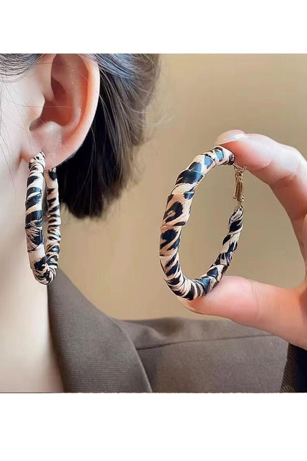 Caş Dekorasyon Leopar Desen Halka Küpe (Çift) - Image 1