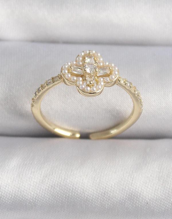 Pirinç Gold Renk Zirkon Taşlı Yonca Model İnci Detay Kadın Yüzük - Image 1