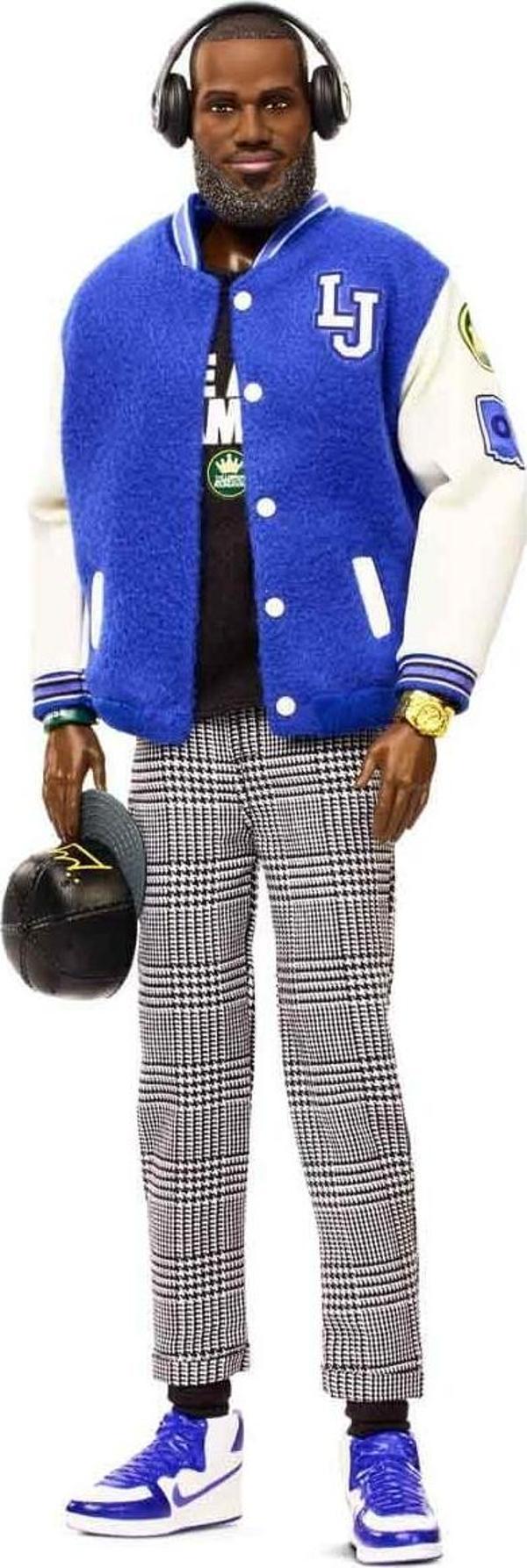 Barbie İmzalı LeBron James Kenbassadors Bebek HRM33 - Image 1