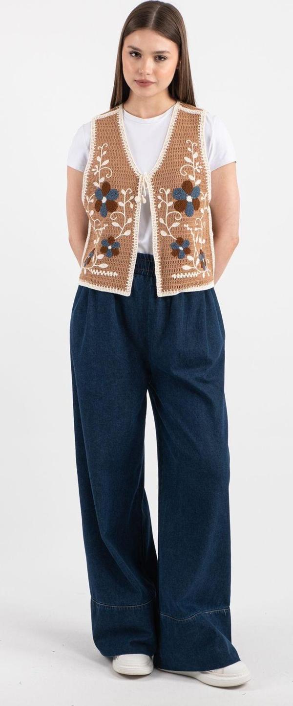 Hatun Atila Hatunatila Kadın Çiçek Desenli Akrilik Süzene Yelek Vizon - 5155 - Image 1