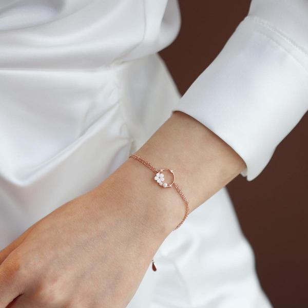 Zambak Çiçeği İnci Detaylı Rose Gold Kaplama Gümüş Bileklik - Image 1