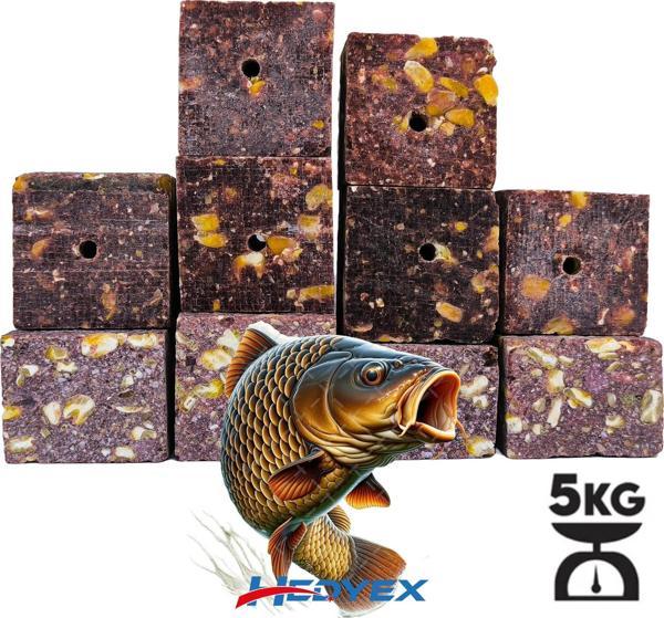 Hedyex 5Kg Sazan Küspesi Delikli Küp Çilekli Mısır Küspesi Kare - Image 1