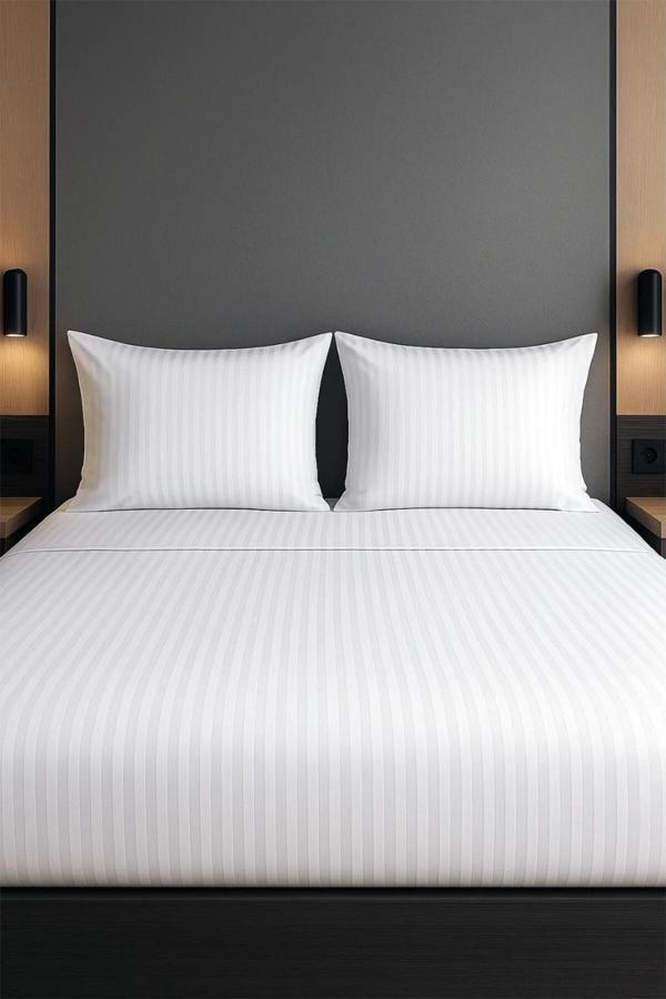 Maral Home Saten Çizgili Nevresim Takımı Çift Kişilik - Image 1