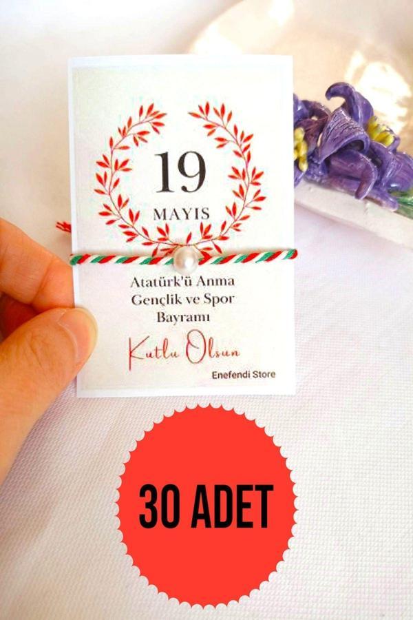 30 ADET İNCİLİ MARTENİÇKA 19 MAYIS TEBRİK KARTLI BİLEKLİK HEDİYE BAHAR BİLEKLİĞİ KIRMIZI YEŞİL BEYAZ - Image 1