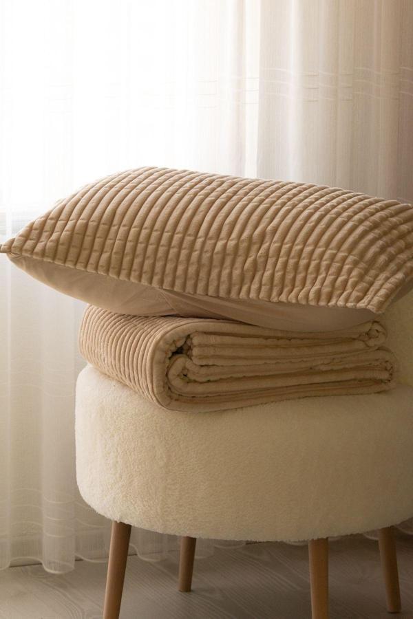 Merinos Modern Line Tek Kişilik Yatak Örtüsü Battaniye Seti - Image 1