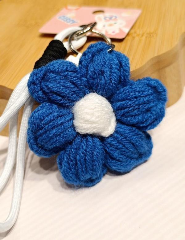 Monalisa Home Örme Çiçek Desenli  Gösterişli  Anahtarlık - Image 1