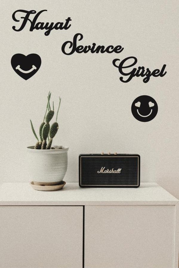 Hayat Sevince Güzel Duvar Yazısı  + Mutlu Kalp Smile Dekoratif Obje - Image 1