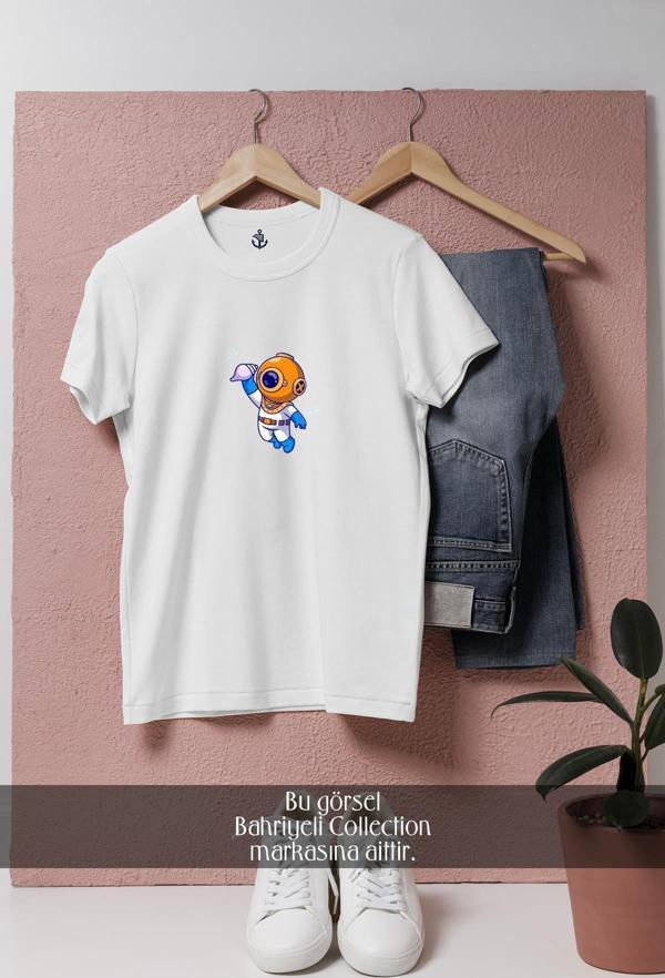 Oversize Deniz Kabuğu Ve Mini Dalgıç  Tasarımlı Unisex T-Shirt - Image 1