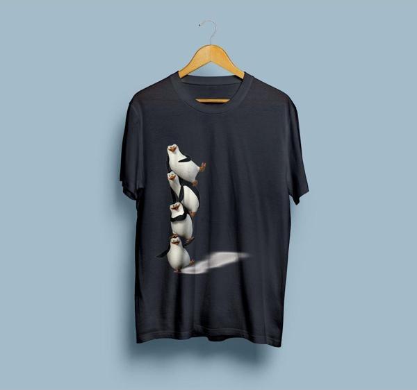 Oversize Madagaskar Penguen Tasarım unisex T-shirt - Image 1