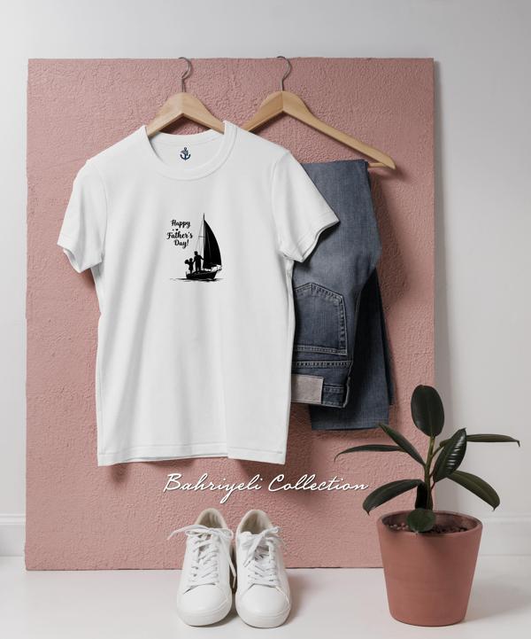 Oversize Babalar Günü Happy Fathers Day Yelkenli Tasarımlı Unisex T-Shirt - Image 1