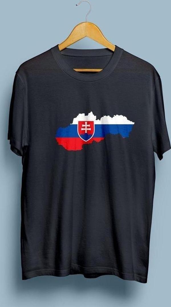 Oversize Slovakia / Slovakya Haritası cep tasarım unisex T-shirt - Image 1