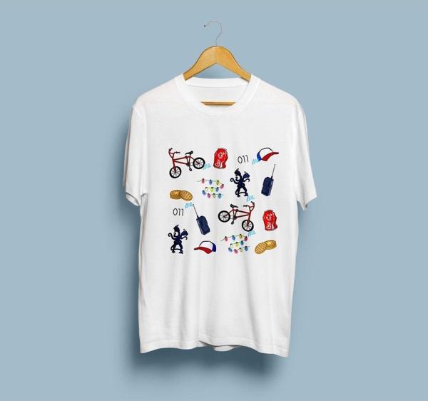 Oversize Stranger Things Eşyalar Baskılı Unisex T-shirt - Image 1