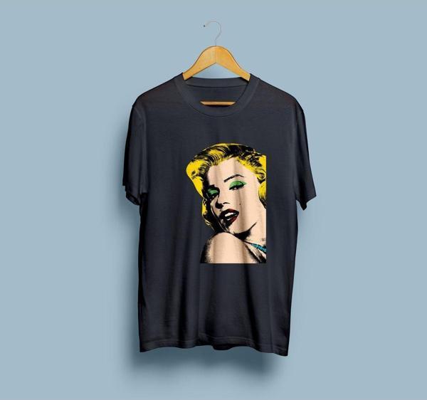 Oversize Marilyn Monroe Tablo Tasarım Unisex T-shirt - Image 1