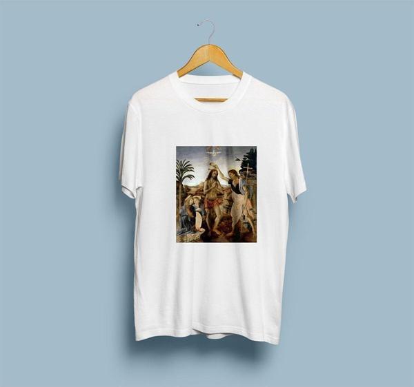 Oversize İsa'nın Vaftizi Tablosu Leonardo Da Vinci Tasarım Unisex T-shirt - Image 1