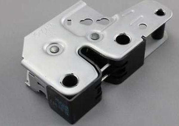 Kaput Kilidi Alt Vw T5,5-Transporter T6 Bm 10- (Oem No: 7E0823509F) - Image 1