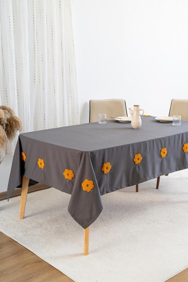 Florita Antrasit Punch İşlemeli Dertsiz Leke Tutmaz Masa Örtüsü 160x220 cm - Image 1