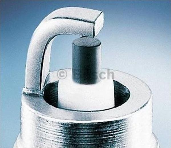 Bosch Buji Ateşleme 1T Fr7He02 Caddy Golf V Polo 06 - Image 1