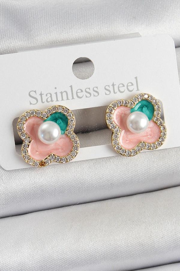 Pirinç Pembe Mineli İnci Detaylı Zirkon Taşlı Sanatsal Portre Yonca Model Gold Renk Kadın Küpe - EBJ250605W34593 - Image 1