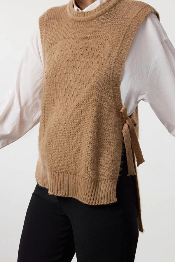 Stil Modern Kadın Regular Standart Kol Bisiklet Yaka Bağlama Detaylı Triko Süveter - Image 1