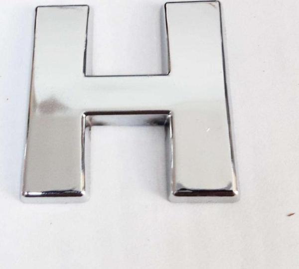 Büro Ev Dekoru için 9CM Yapışkanlı Krom H Harfi - Image 1