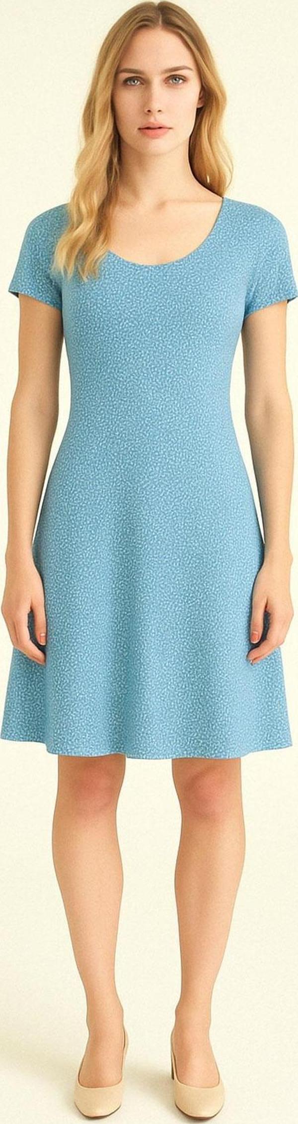 Dökümlü Rahat Kalıp Günlük Penye Kumaş Elbise - Image 1