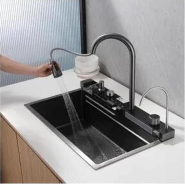 Akıllı Şelale Mutfak Eviyesi Dijital LED Göstergeli Set - Image 1
