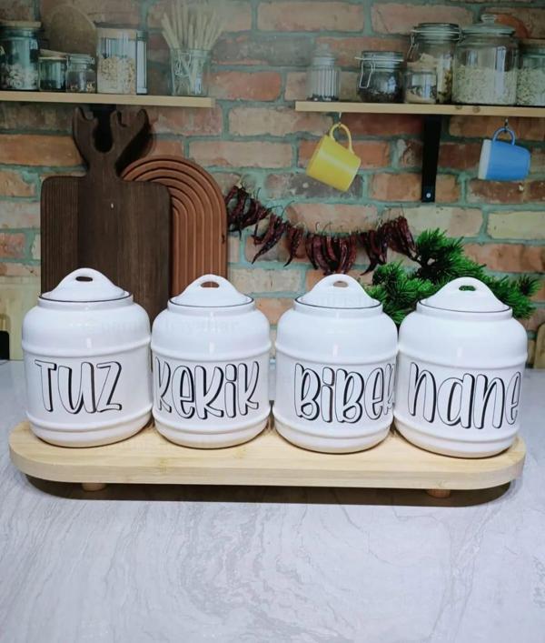 4 Adet Seramik 400 ml Tuz/Kekik/Biber/Nane Kavanoz Seti Baharatlık Seti - Image 1