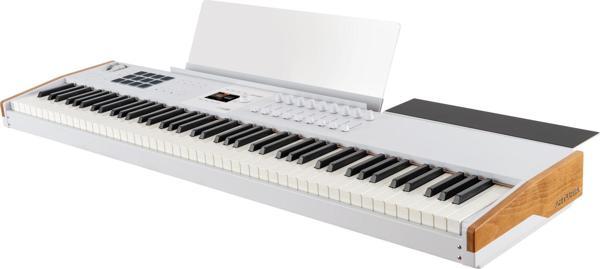 Keylab 88 mk3: Beyaz | 3. Nesil Gelişmiş 88 tuş keyboard/controller + Soft Synth - Image 1