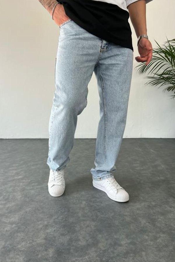 Baggy Rahat Kalıp Buz Mavisi Kot Pantolon - Image 1