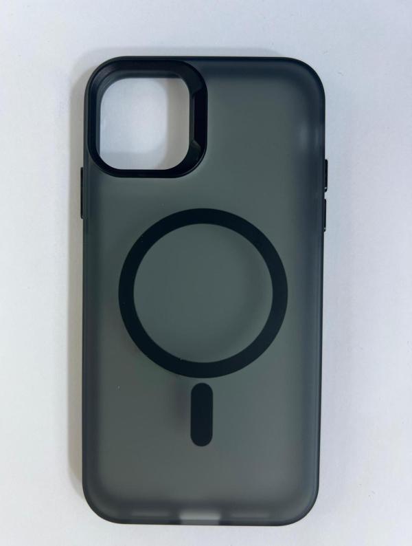ARMORİX İPHONE 11 MAT SİYAH MAGSAFELİ KILIF - Image 1