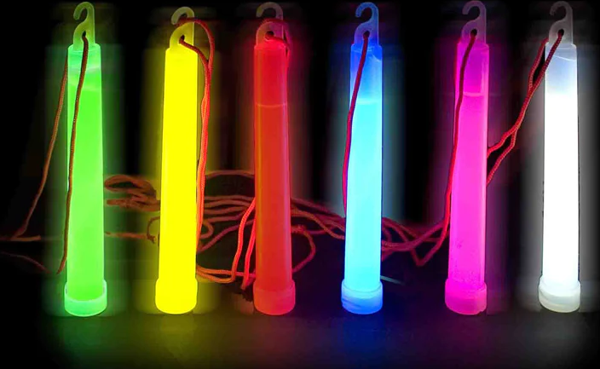 Karanlıkta Yanan Asılabilir ip Aparatlı Glow Stick Lamba Seti 15cm - Image 1