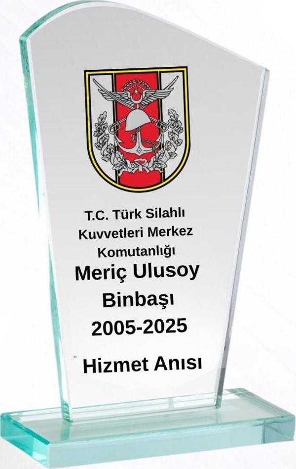 Türk Silahlı Kuvvetleri Personeline Özel Tasarımlı Kristal Plaket - Image 1