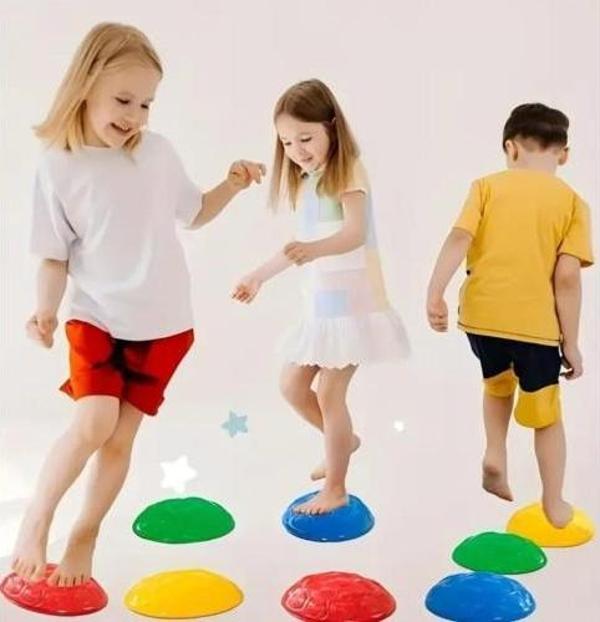 Çocuk Yarım Küre Denge ve Koordinasyon Adası 6 Lı Set - Image 1