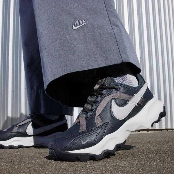 Nike TC 7900 Kadın Spor Ayakkabı-DD9682-001 - Image 1