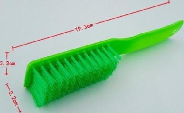 Yeşil Kırmızı Çok Amaçlı Temizlik Fırçası - Image 1