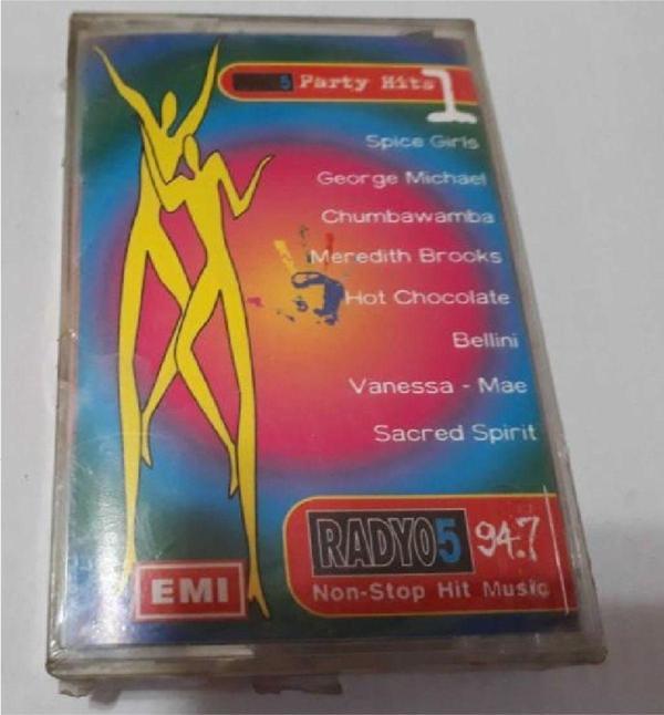 Raks Müzik Radyo 5 Party Hıts 1 Kaset - Raks Müzik - Image 1