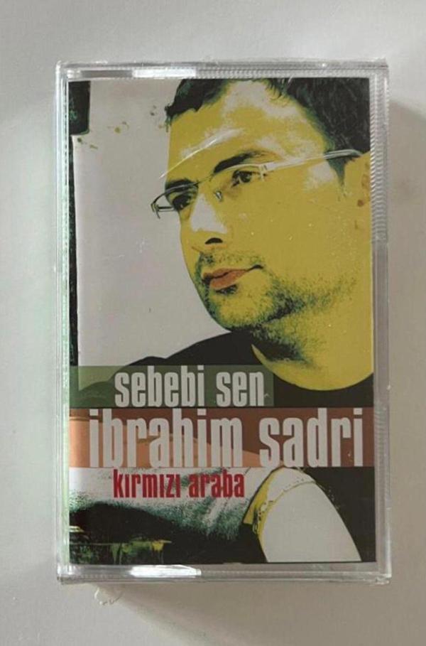 Plakevi İzmir İbrahim Sadri Sebebi Sen Kırmızı Araba Kaset (Jelatininde Sıfır Orjnal Dönem Baskı Kaset) - Image 1