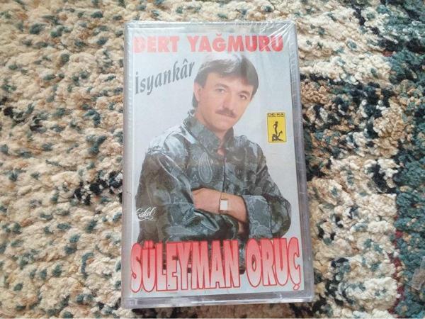 Süleyman Oruç -Dert Yağmuru Cam Baskı Jelatinli Kaset - Image 1