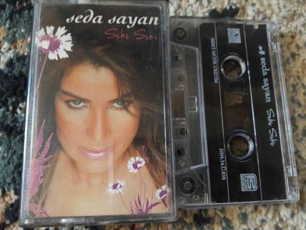 Seda Sayan- Sıkı Sıkı Cam Baskı Kaset - Image 1