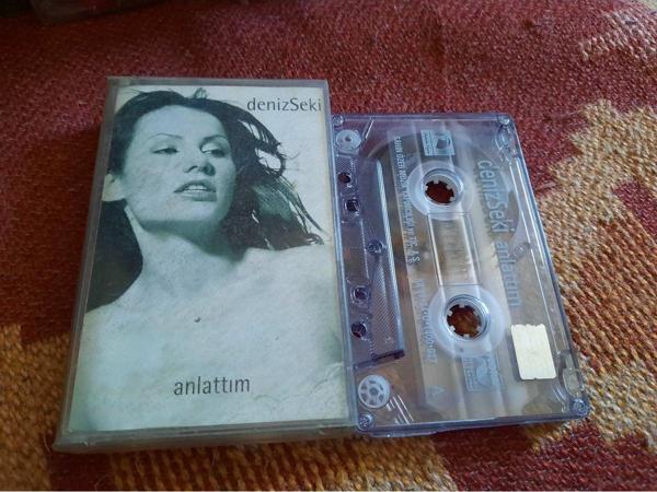 Deniz Seki- Anlattım Cam Baskı Ambalajında Kaset - Image 1
