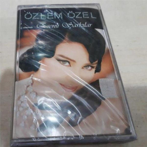 Raks Müzik Özlem Özel - Esenli Şarkılar Kaset - Raks Müzik - Image 1