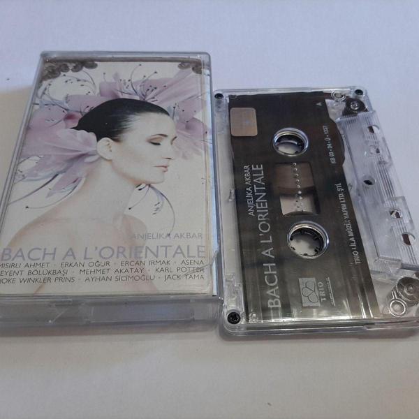 Anjelıka Akbar- Bach A L'Orıentale Ambalajında  Kaset  - Image 1
