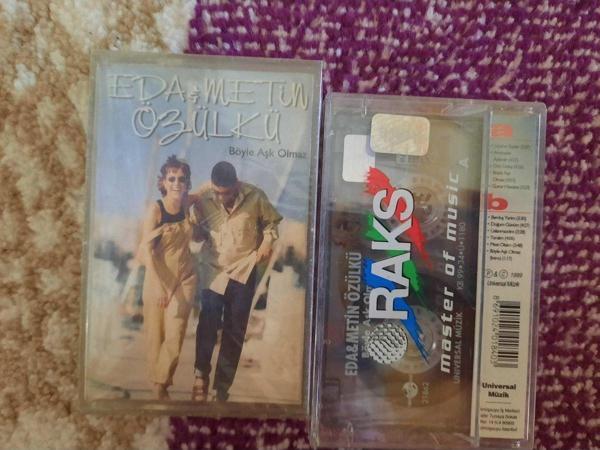 Boz Müzik Eda Metin Özülkü Böyle Aşk Olmaz Jelatinli Cam Baskı - Image 1