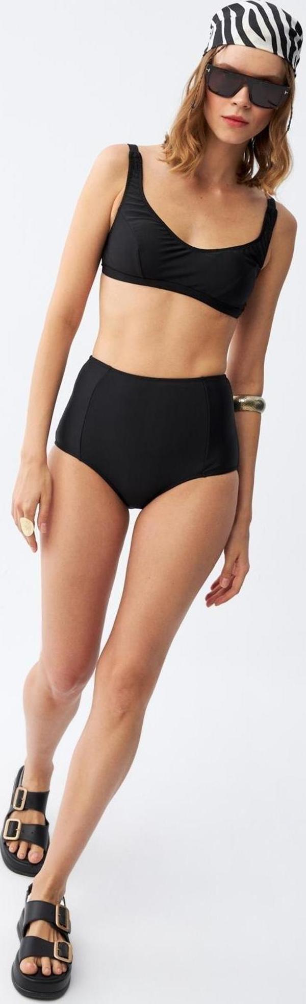 Akbeniz Kadın Siyah Pedli Kare Yaka Yüksek Bel Bikini Takımı - Image 1