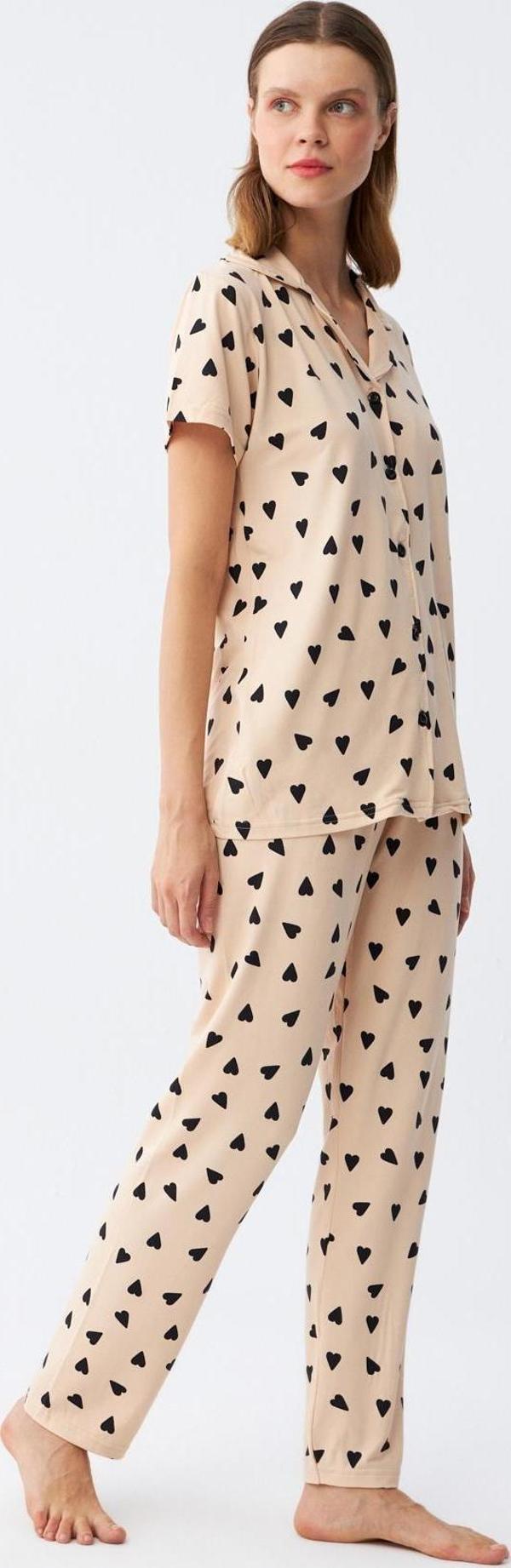 Akbeniz Kadın Krem Rengi Kalp Desenli Önden Düğmeli Pijama Takımı - Image 1