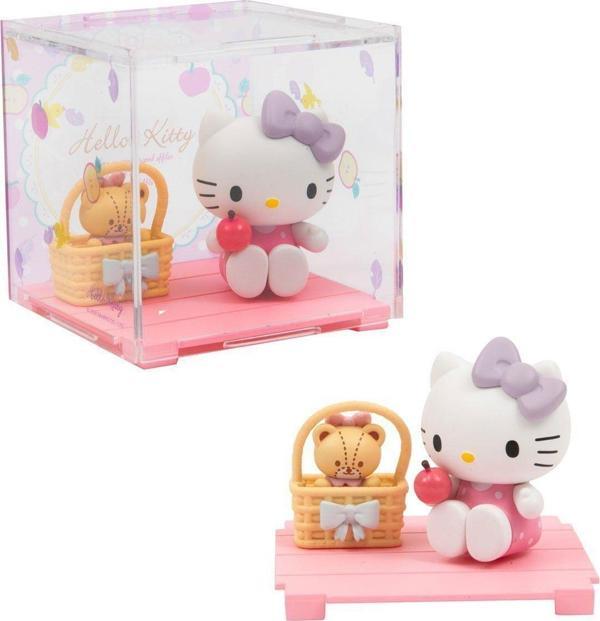 HKT38100 Hello Kitty ve Oyun Arkadaşı - Image 1