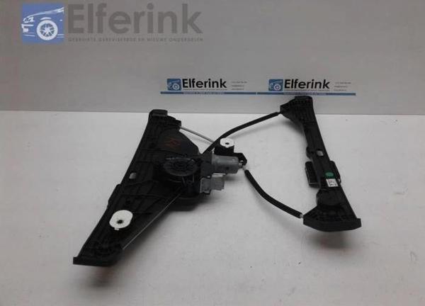 Ön Kapı Cam Krıkosu : Sağ Motorlu Opel Corsa F Bm 20- (Oem No: 9829043380) - Image 1