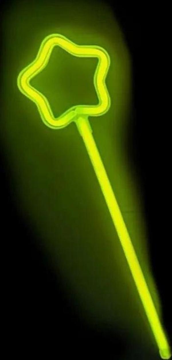 Çocuk Glow Stick Yıldız Asa Kırılınca Yanan Yıldız Çubuklar 6 Renk 6 Adet - Image 1