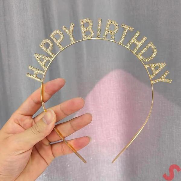 Çocuk Altın Gold Renk Kristal Taşlı Parlak Happy Birthday Taç 16x17 cm - Image 1
