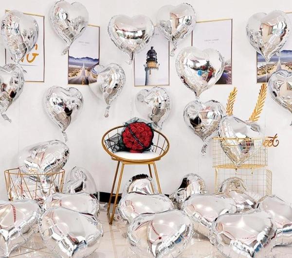 Çocuk Metalize Parlak Gümüş Şekilli Kalp Uçan Balon Folyo 45 cm 10 Adet - Image 1